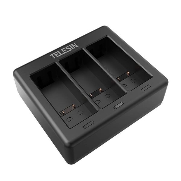 Telesin 3-slot charger + 2 batteries for GoPro Hero 12 / Hero 11 / Hero 10 / Hero 9 - Image 3